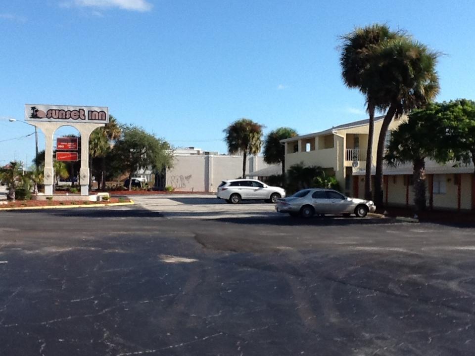 Sunset Inn- Fort Pierce, Fl Kültér fotó